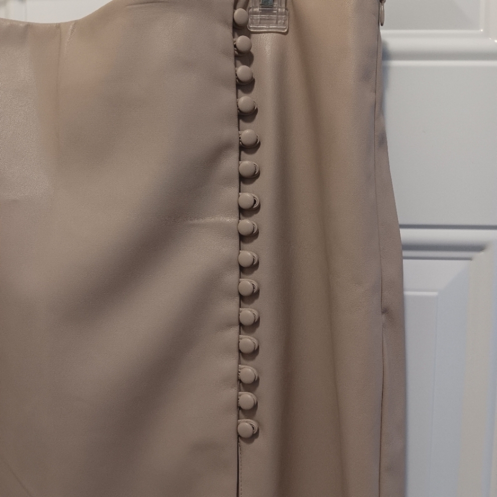 River Island Vegan/ Faux Leather Maxi Skirt Brown- Light Winter Ethnic US 14 - Picture 2 of 7